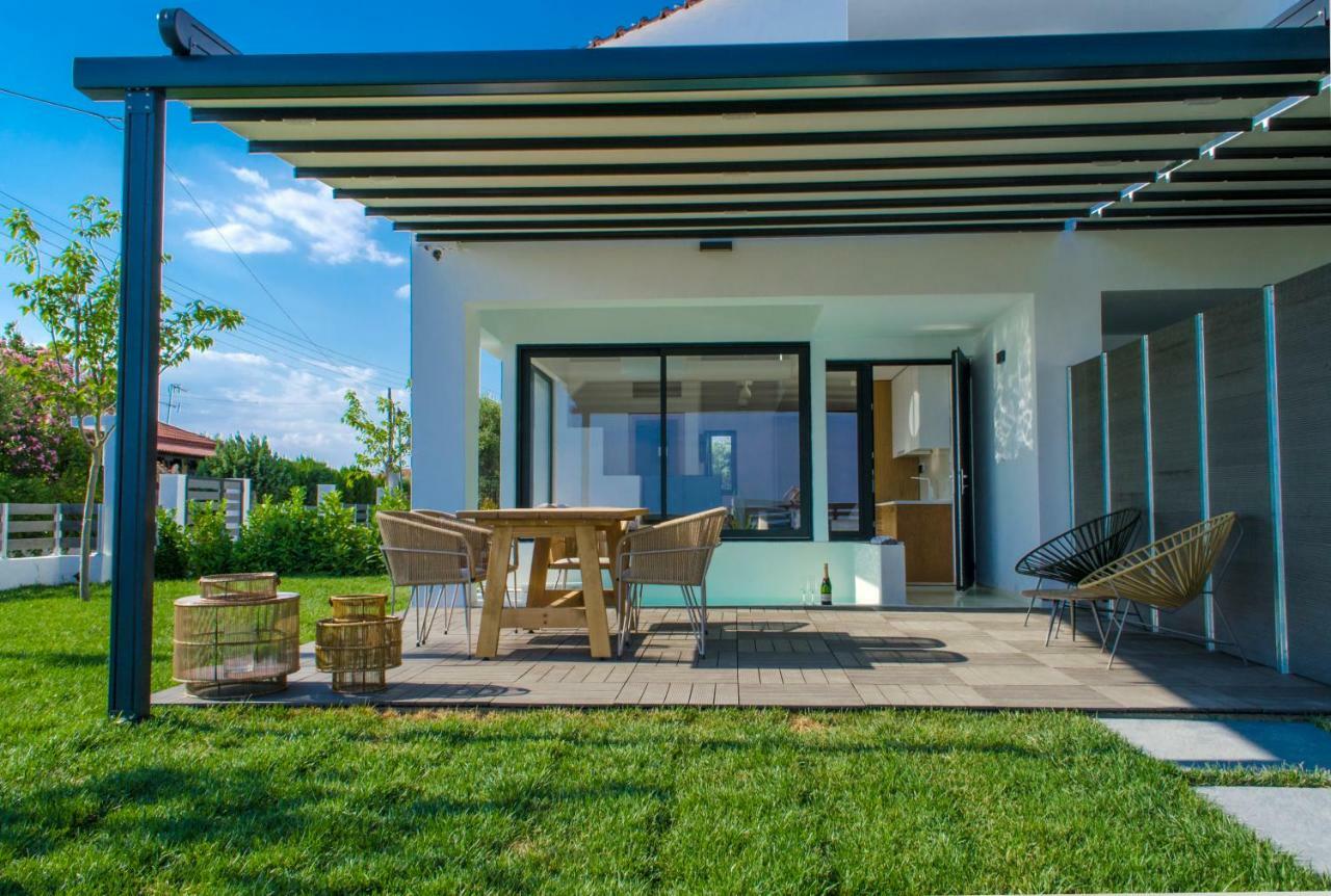 Thea Suites Nea Kallikrateia Exterior foto