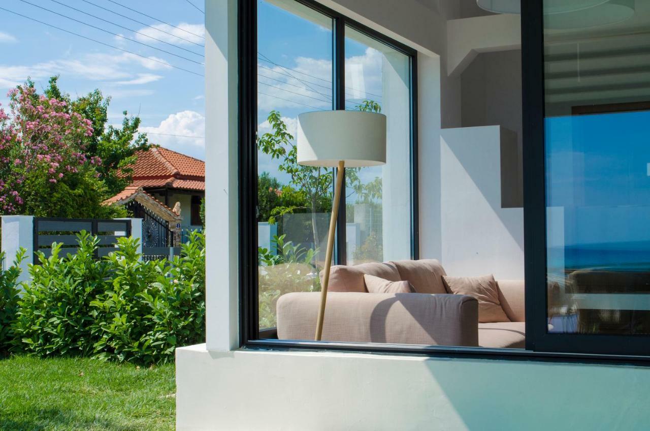Thea Suites Nea Kallikrateia Exterior foto